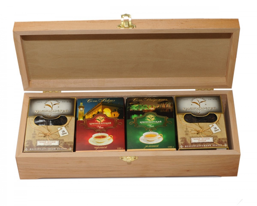 Подарочный чай купить в москве. Чай в деревянной шкатулке. Подарочный набор чая. Подарочный чай в деревянной шкатулке. Чай в сувенирной упаковке.